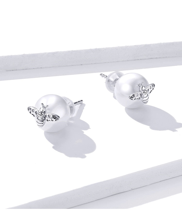 Bee on Pearl Studs